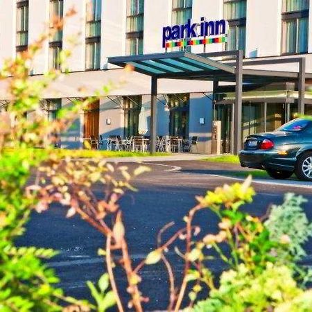 Park Inn By Radisson Vienna クロスターノイブルク エクステリア 写真