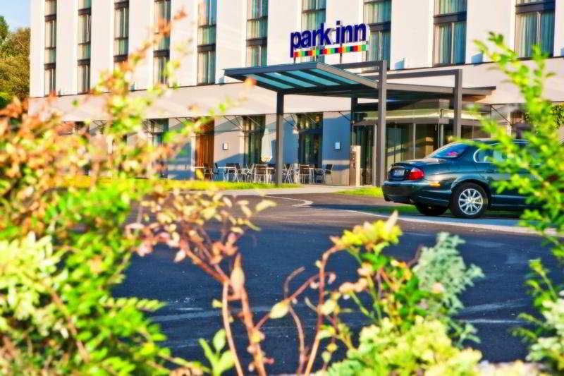 Park Inn By Radisson Vienna クロスターノイブルク エクステリア 写真